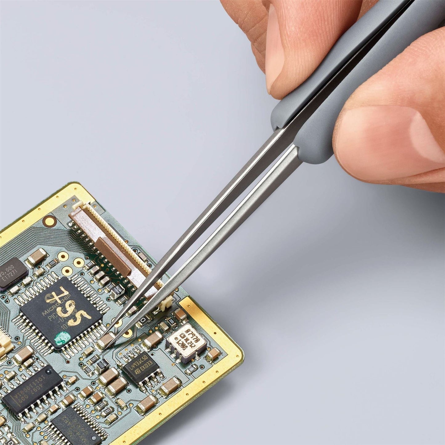 Knipex 13196 92 21 12 ESD Precision Tweezers with rubber handles ESD 112mm Draper