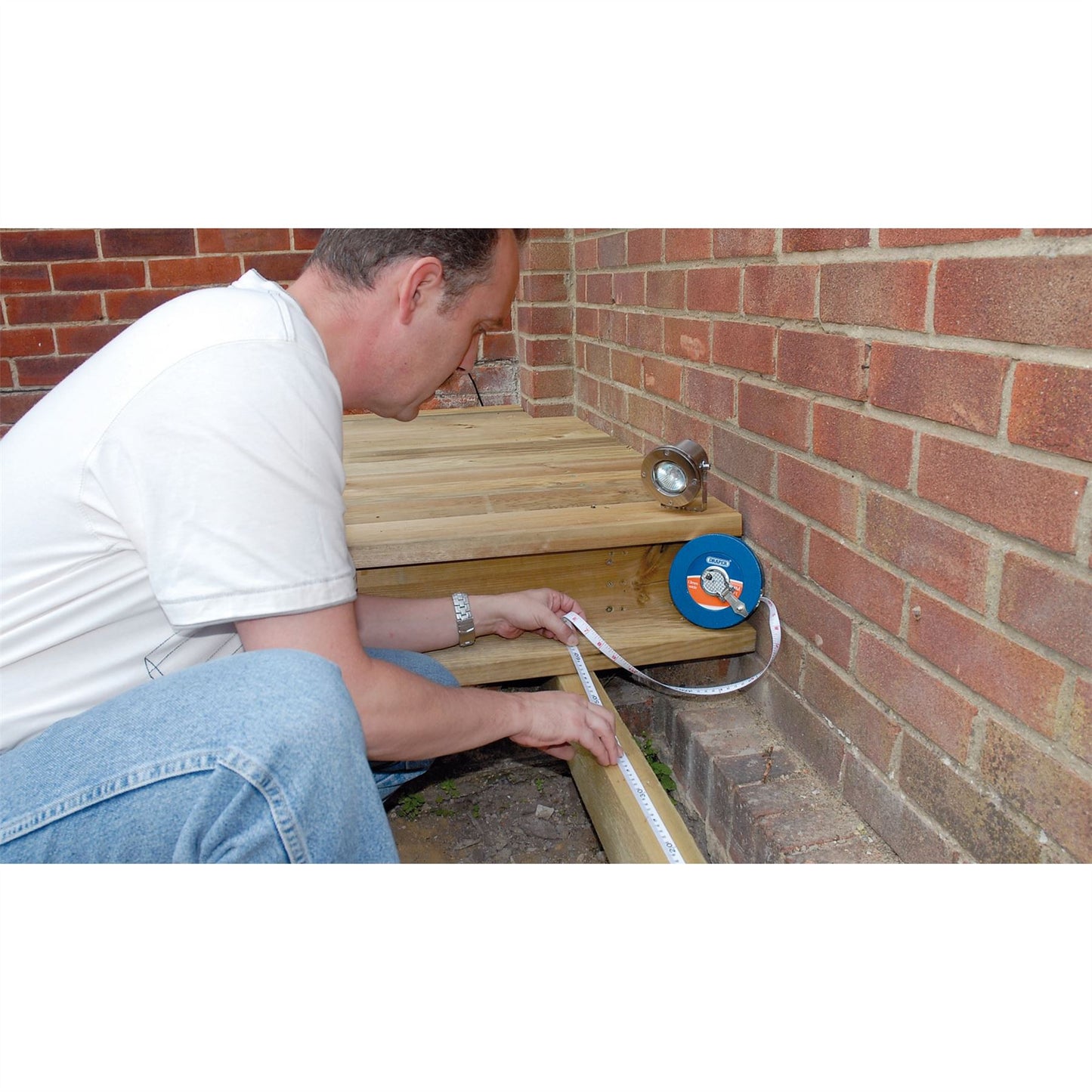 Draper 88216 Fibreglass Measuring Tape Class III 30m/100ft x 13mm Draper