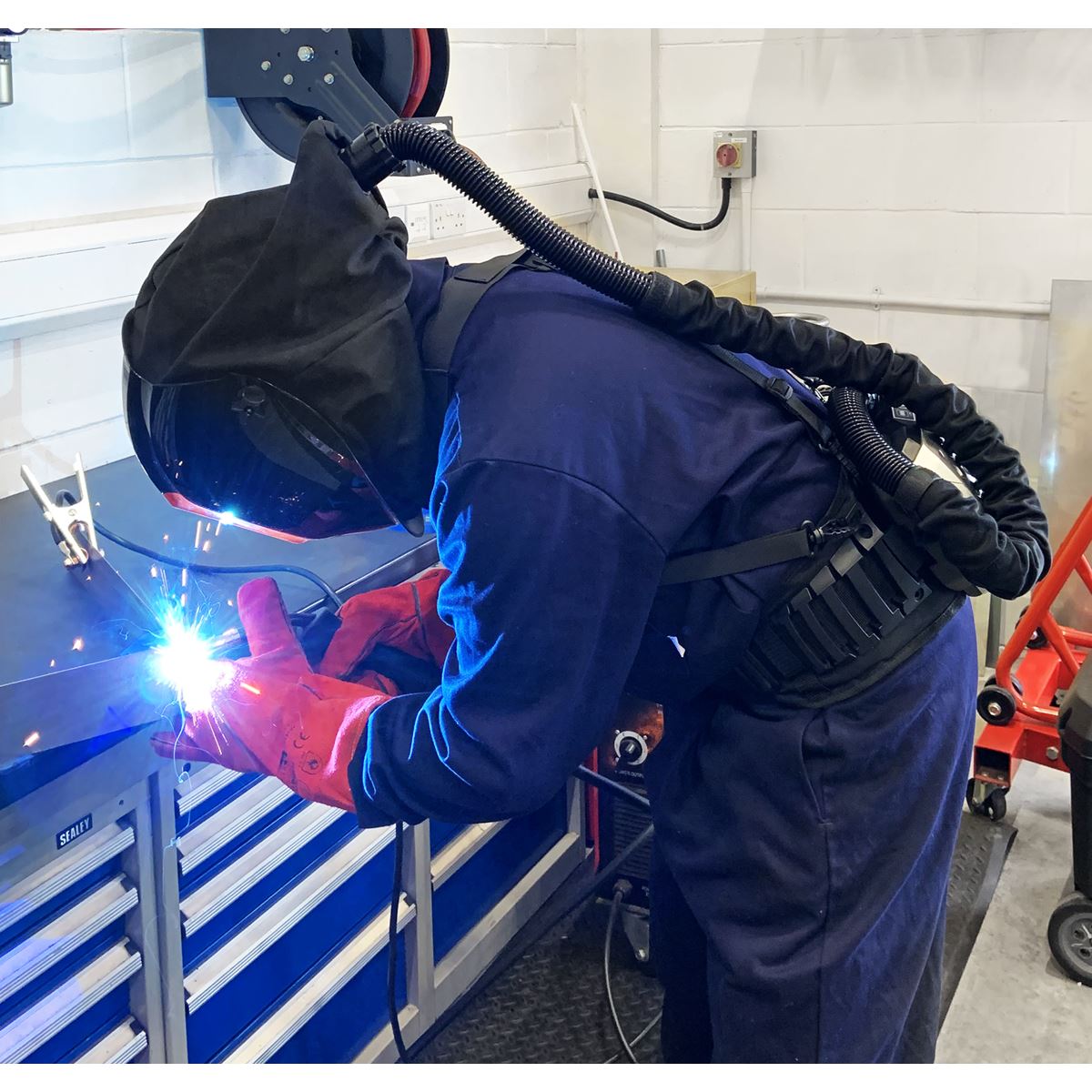 Sealey PWH615 Welding Helmet with TH3 Powered Air Purifying Respirator (PAPR) Auto Darkening Sealey