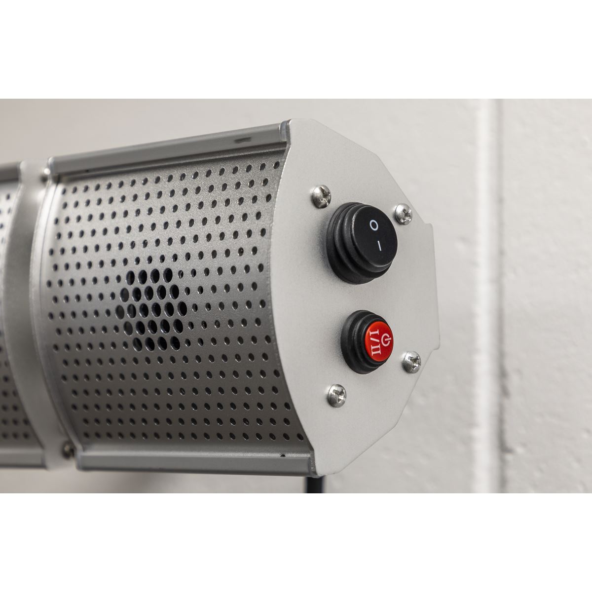 Sealey IWMH2000R High Efficiency Infrared Short Wave Wall Mounting Heater 2000W Sealey