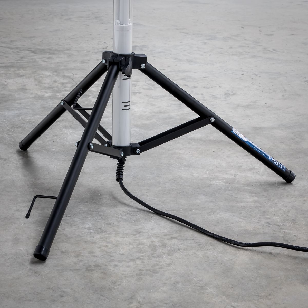 Sealey LED60230V Slim Standing Floodlight 360° 60W SMD LED 230V Sealey