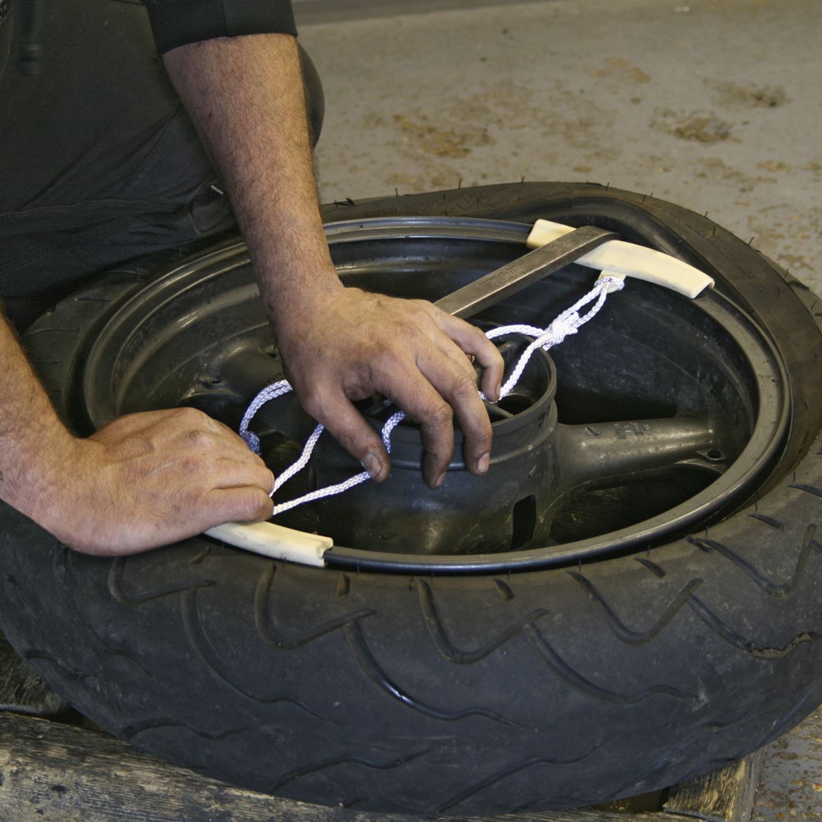 Sealey VS1807 Rim Protector 2pc Sealey