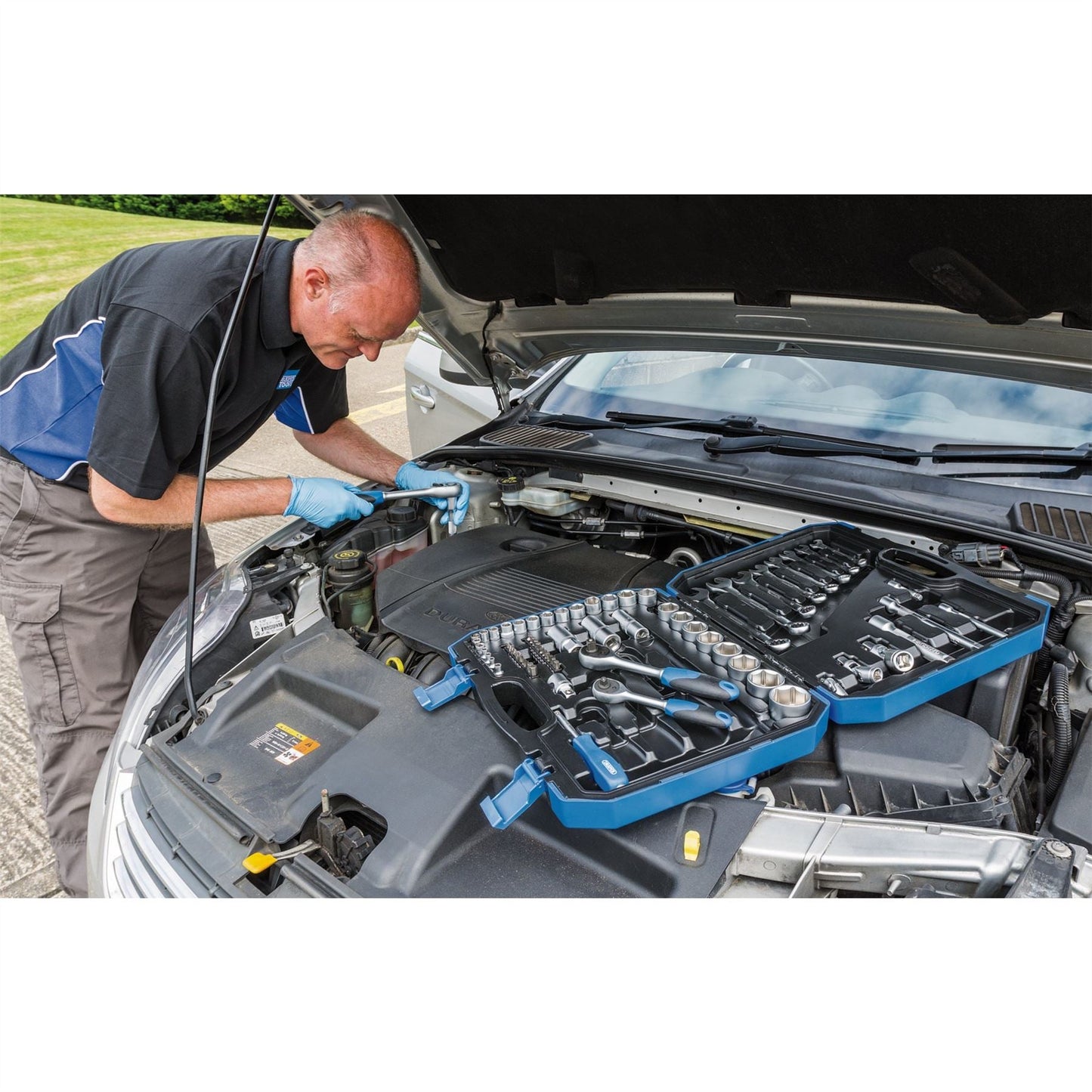 Draper 16364 Metric Tool Kit 1/4" 3/8" and 1/2" Sq. Dr. 75 Piece Draper