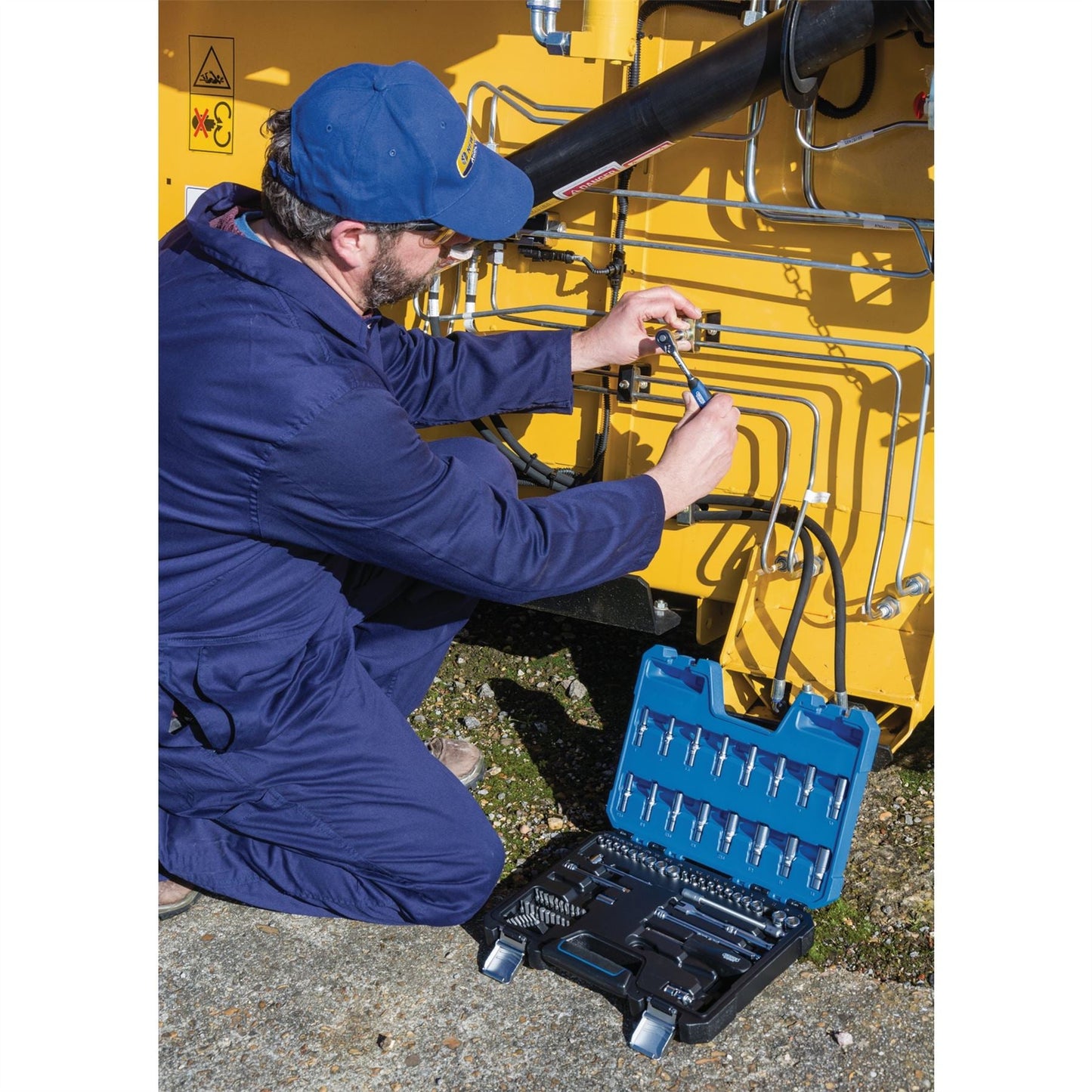 Draper 16448 MM/AF Combined Socket Set 1/4" Sq. Dr. 75 Piece Draper