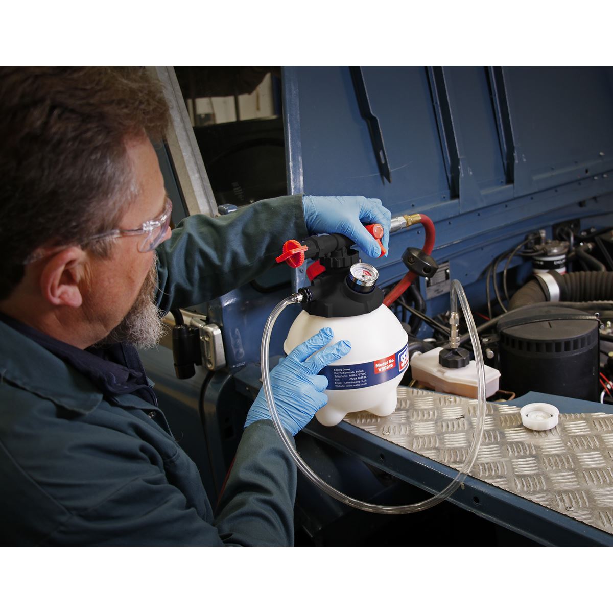 Sealey VS0215 Pneumatic Brake Bleeder 3L Sealey