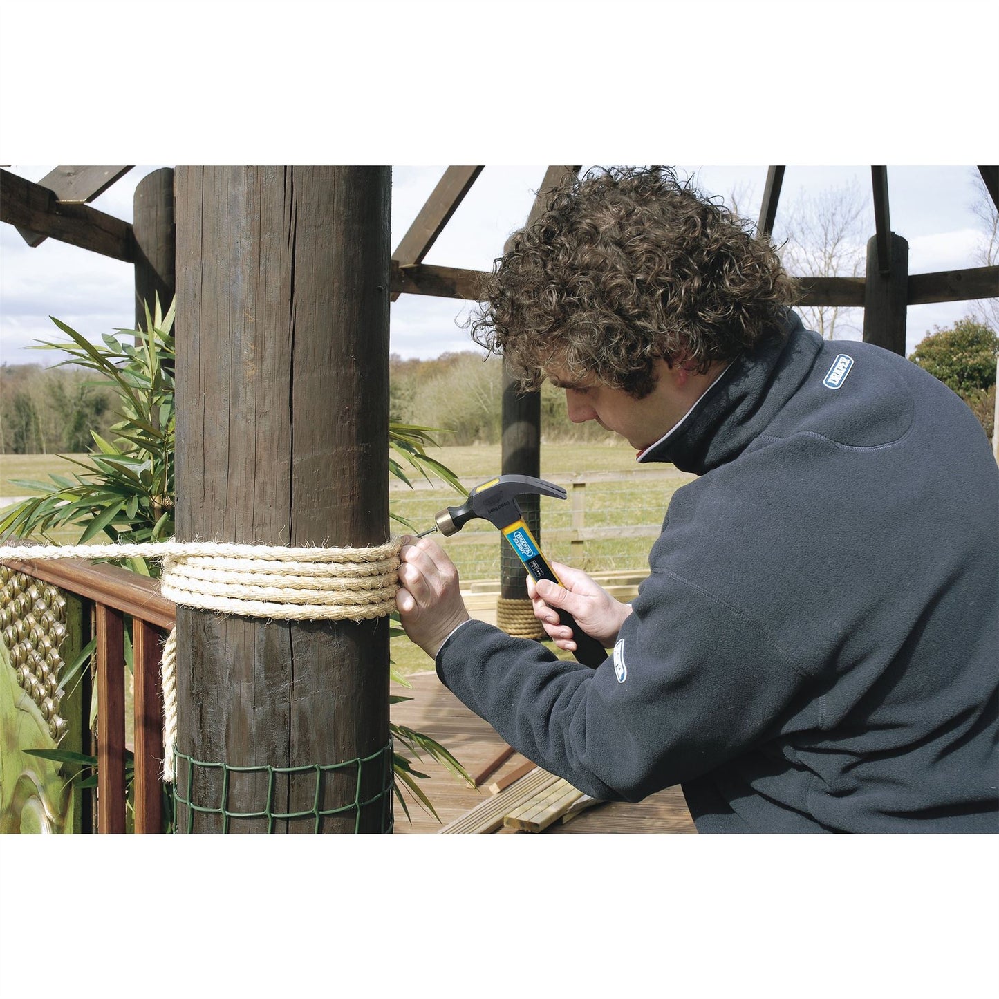 Draper 63347 Expert Fibreglass Shafted Claw Hammer 560g/20oz Draper