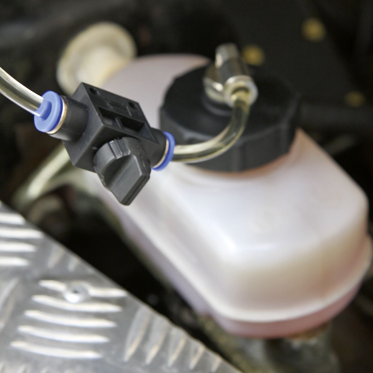 Sealey VS0209 Gravity Brake Bleeder Kit Sealey