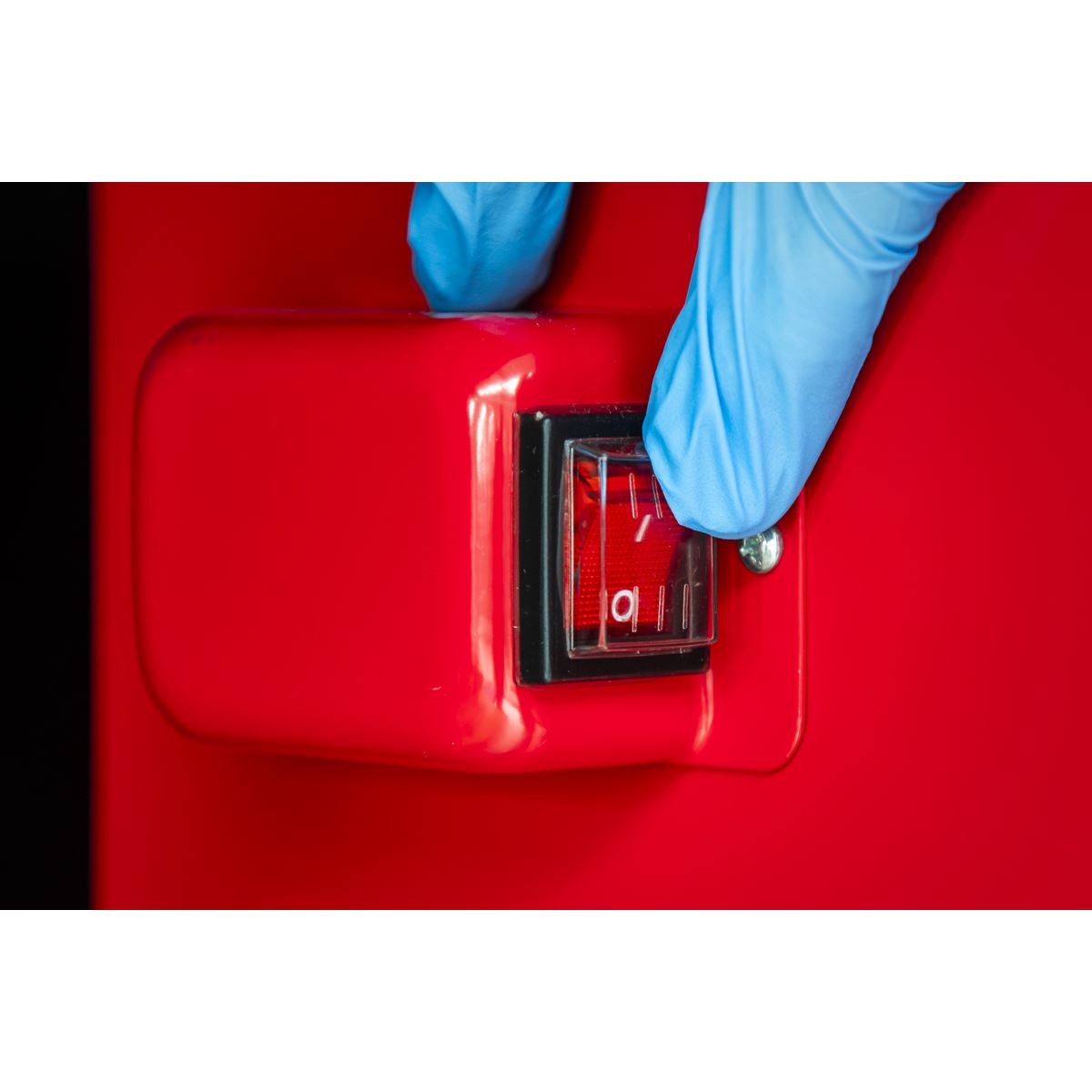 Sealey SB951 Shot Blast Cabinet with Gun 640 x 490 x 490mm Sealey