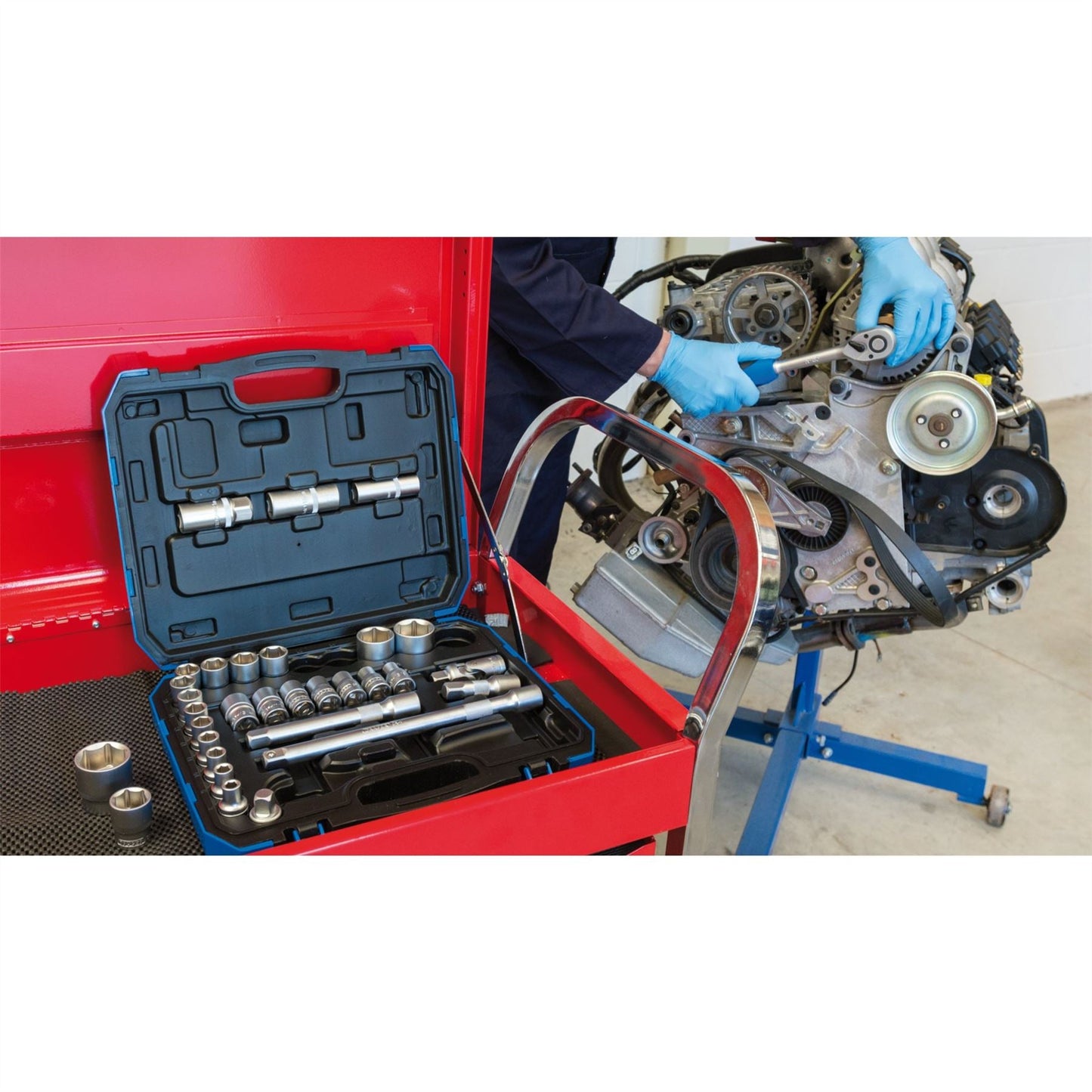 Draper 16363 Combined MM/AF Socket Set 1/2" Sq. Dr. 33 Piece Draper