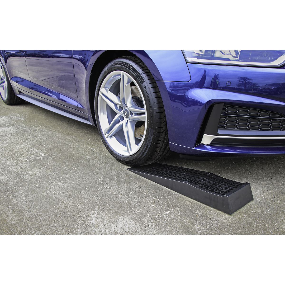 Sealey CAR3000LR Car Ramps Low Profile 1.5 Tonne Capacity per Ramp 3 Tonne Capacity per Pair Sealey