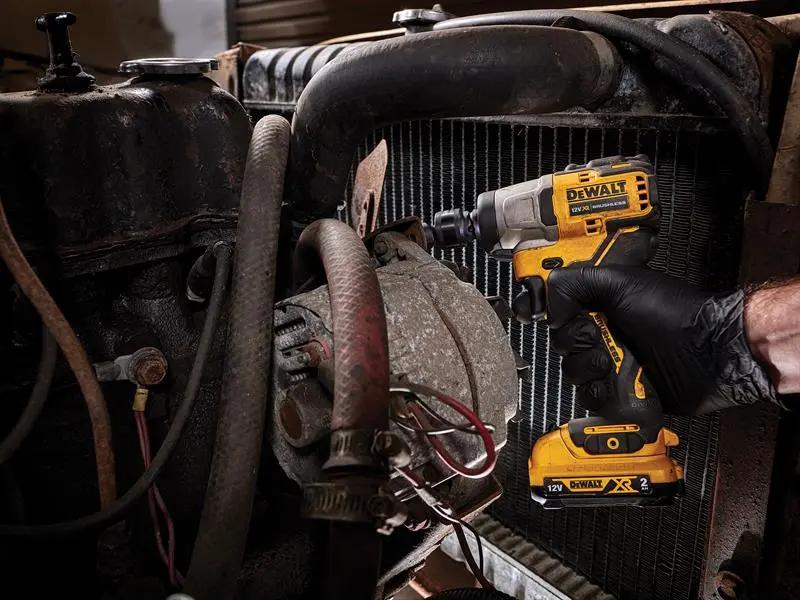 Dewalt DCF902D2 XR Brushless Sub-Compact 3/8in Impact Wrench 12V 2 x 2.0Ah Li-ion Dewalt