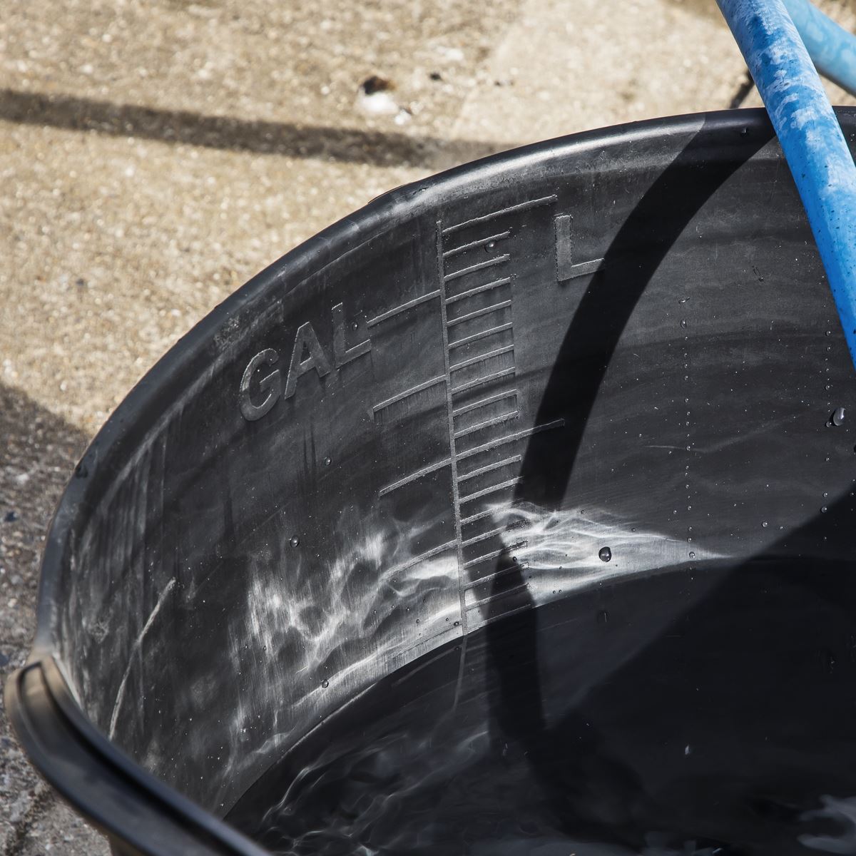 Sealey SFT40 Heavy-Duty Flexi Tub 40L - Black Sealey