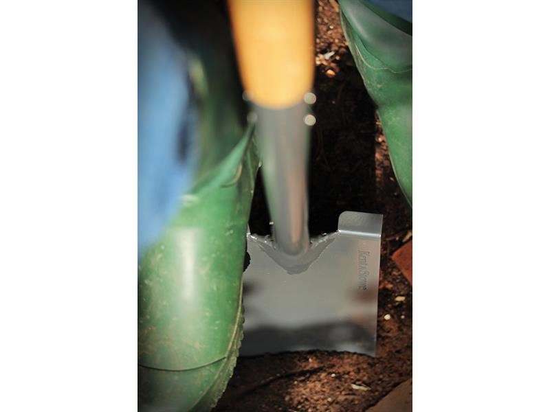 Kent & Stowe Stainless Steel Border Spade, Fsc® Kent & Stowe