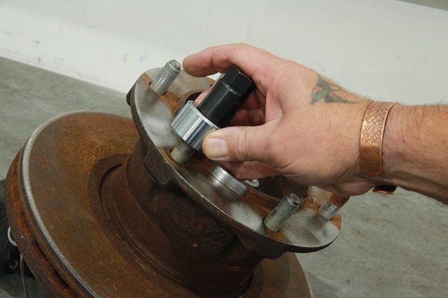 Laser Tools 9119 Wheel Stud Extraction & Fitting Tool Set - Car & Van Laser Tools