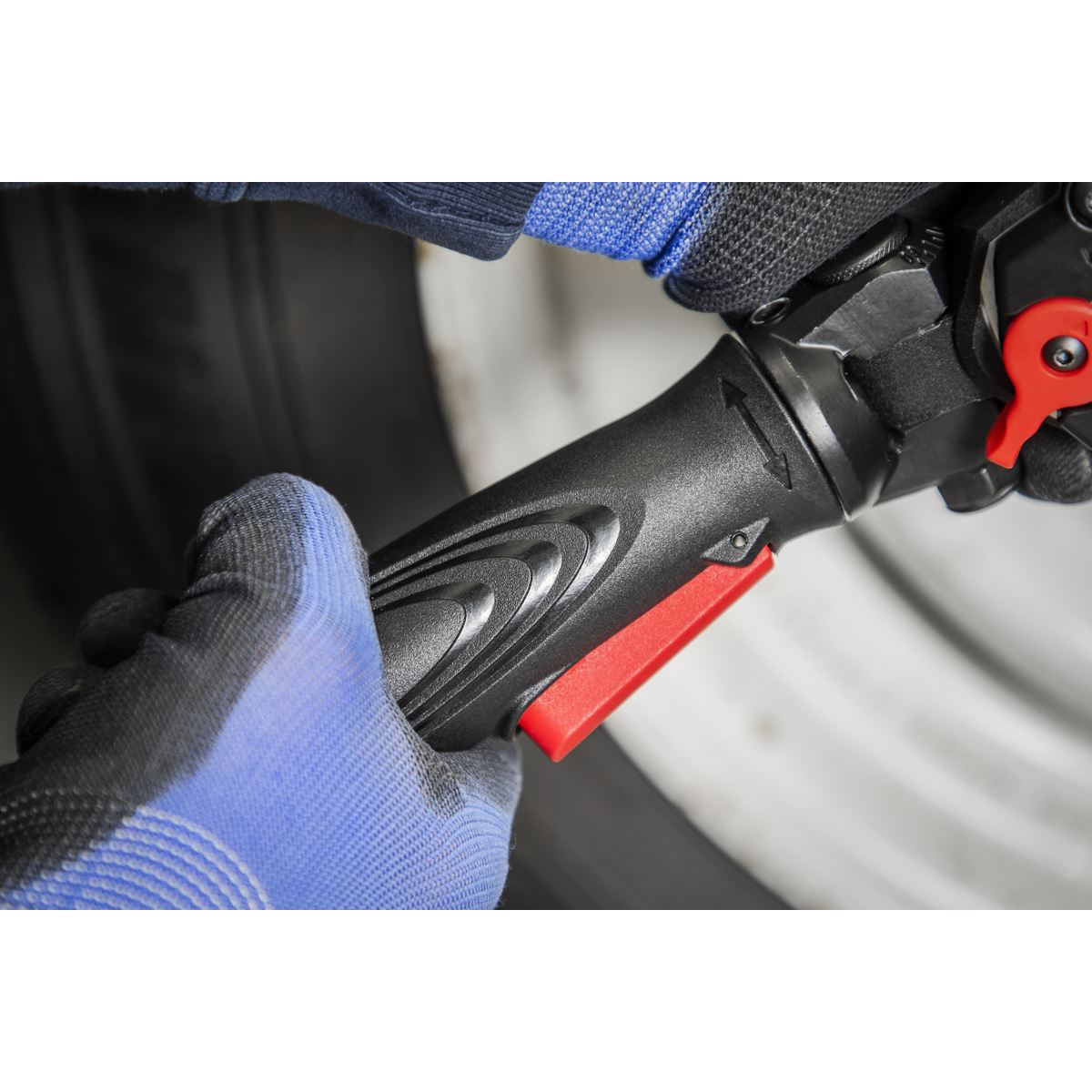 Sealey SA6010 Air Impact Wrench 1/2"Sq Drive Super Stubby - Twin Hammer Sealey