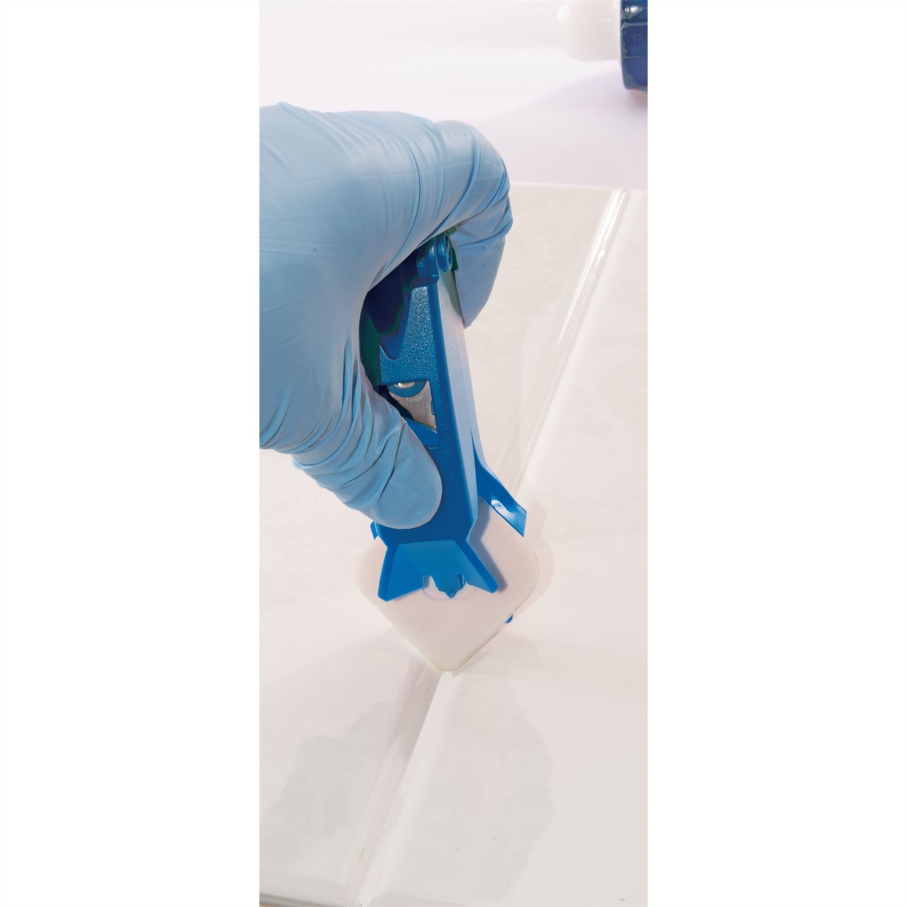 Draper 82677 5-in-1 Sealant and Caulking Tool Draper