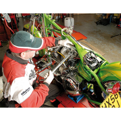 Draper 30357 Ratchet Torque Wrench 1/2" Sq. Dr. 30 - 210Nm/22.1 - 154.9lb-ft Draper