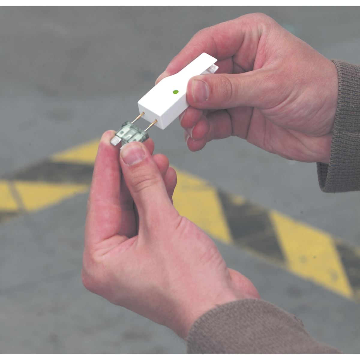 Sealey CFT1 Automotive Fuse Checker & Puller Sealey