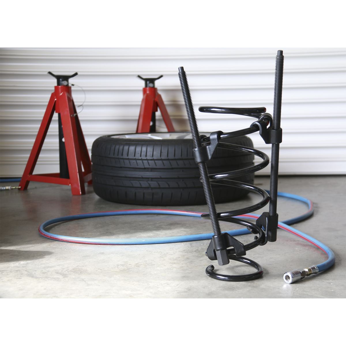 Sealey AK3846 Coil Spring Compressor 1100kg 2pc Long Reach Sealey