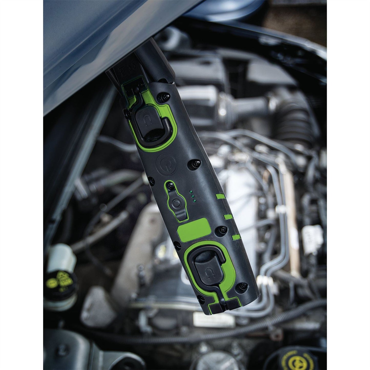 Draper 11759 COB/SMD LED Rechargeable Inspection Lamp 7W 700 Lumens Green 1 x USB Cable Supplied Draper