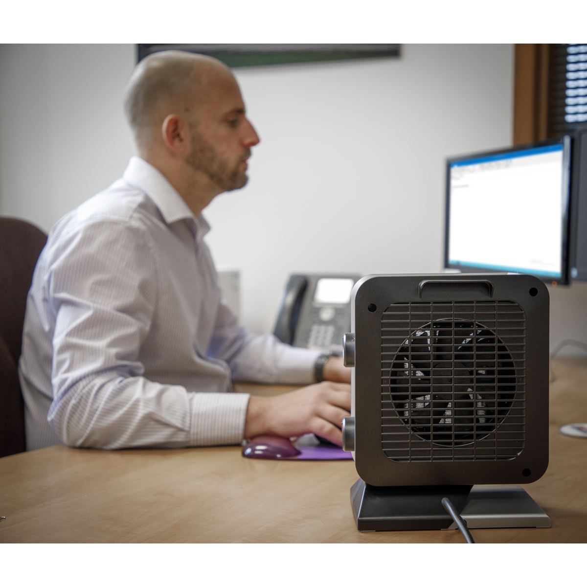 Sealey CH2013 Ceramic Fan Heater 1400W/230V 2 Heat Settings Sealey