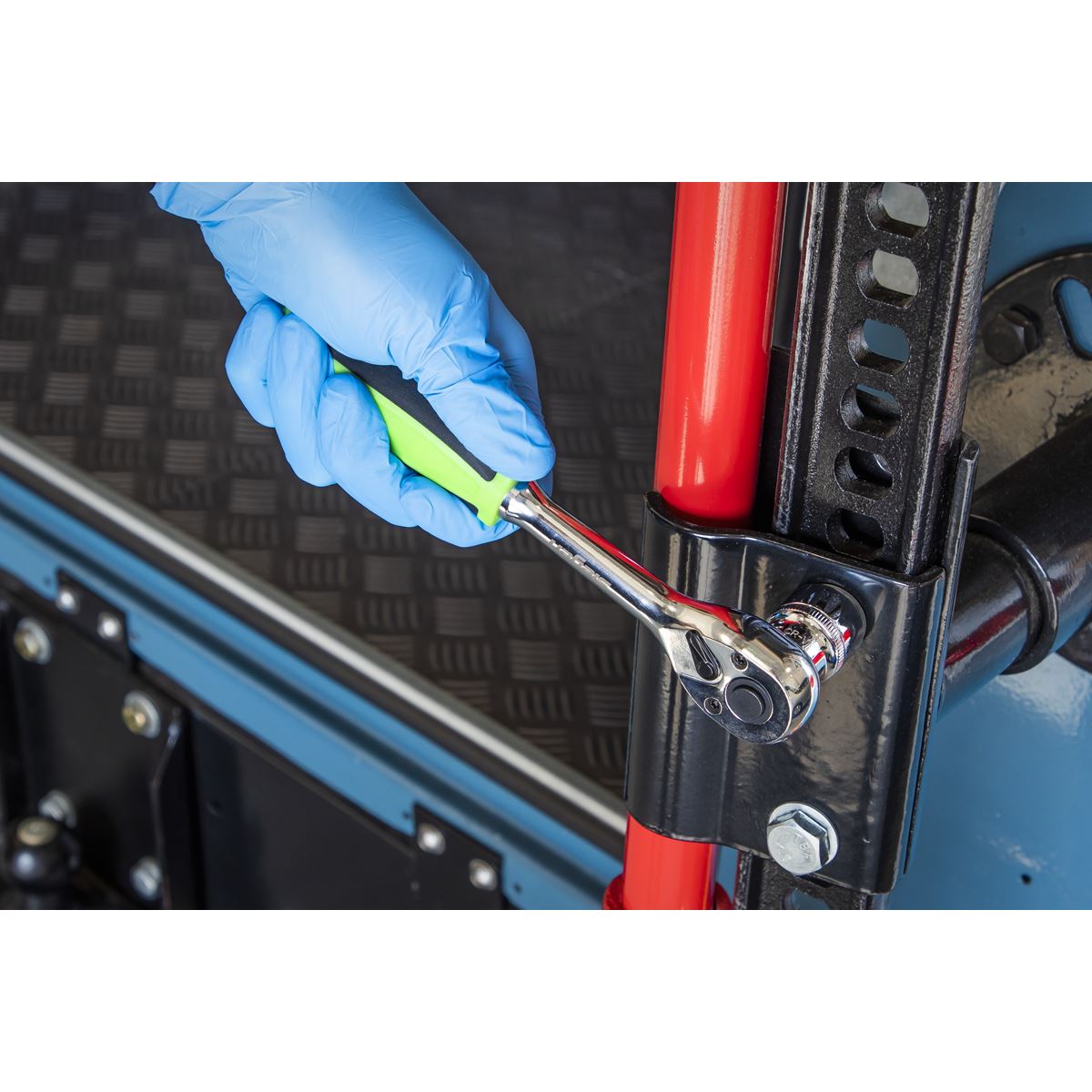 Siegen S01230 Ratchet Wrench Set 5pc 3/8"Sq Drive Flip Reverse Siegen