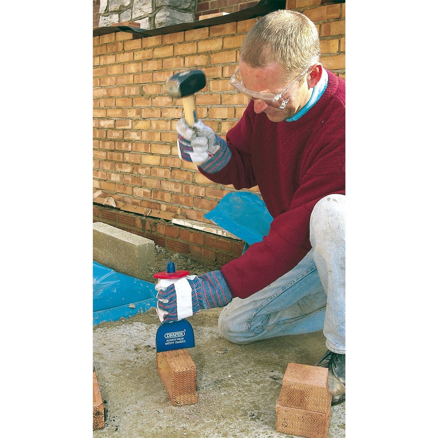 Draper 63733 Brick Bolster with Hand Guard 225 x 100mm Sold Loose Draper