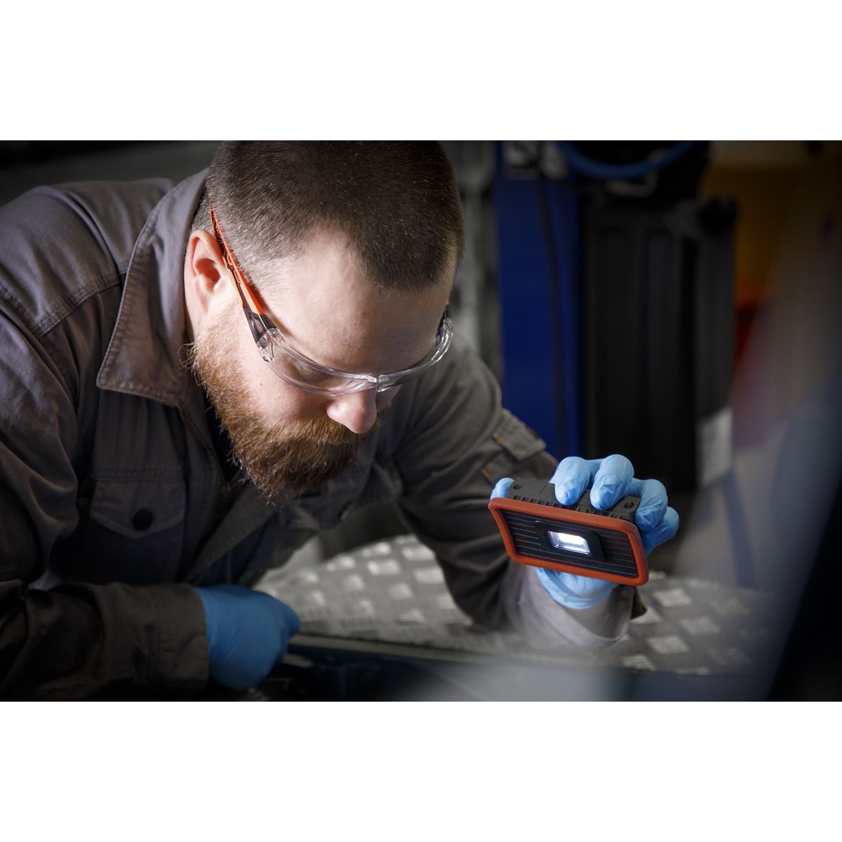 Sealey LED1000PB Rechargeable Pocket Floodlight with Power Bank 10W COB LED Sealey