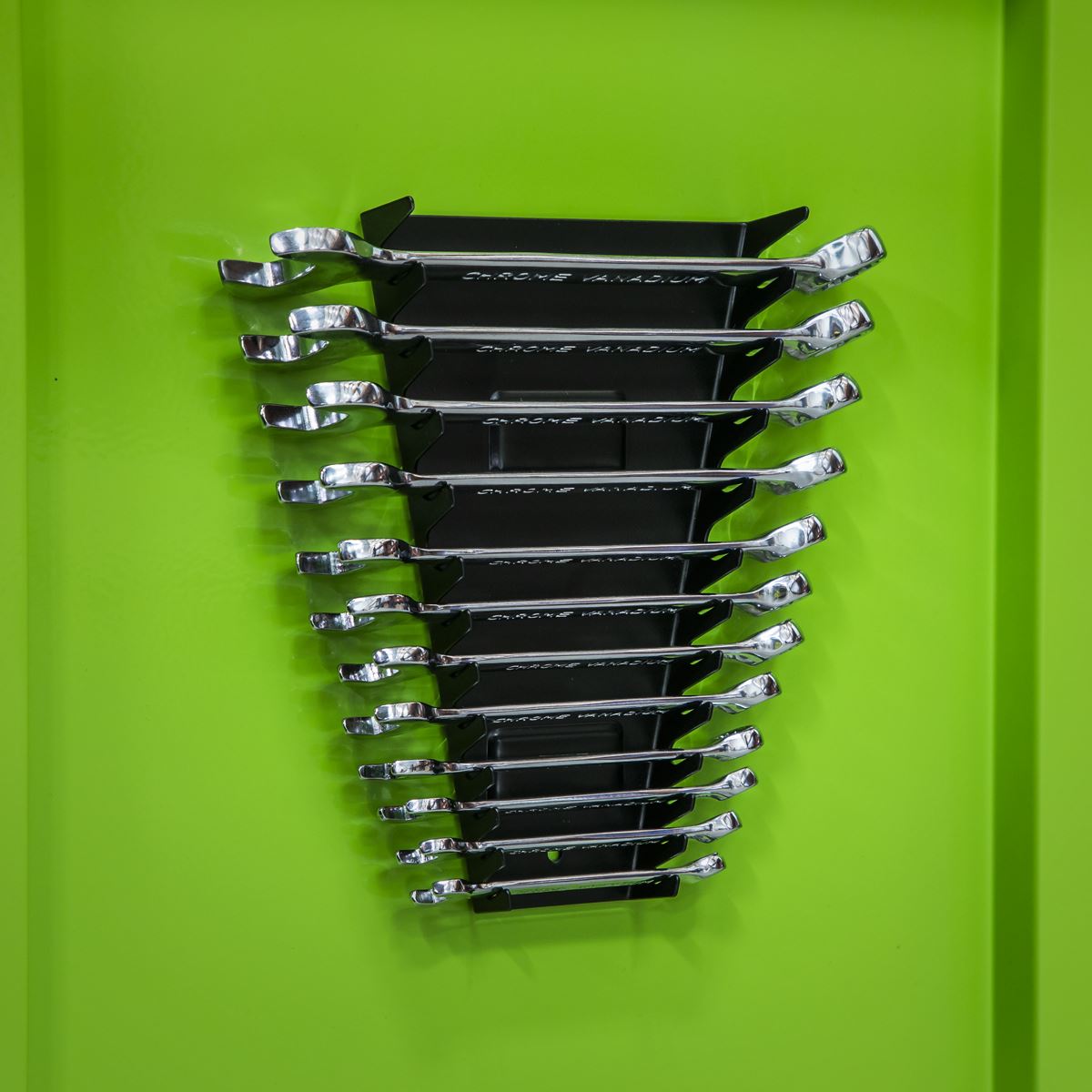 Sealey WR03 Spanner Rack Magnetic Capacity 12 Spanners Sealey