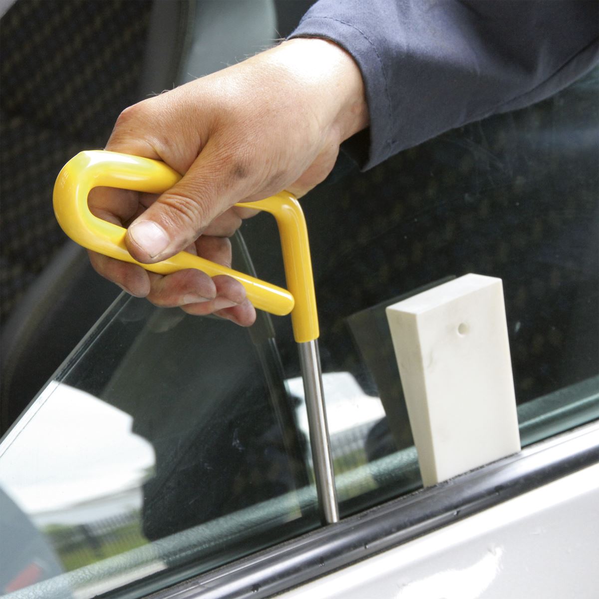 Sealey RE102 Paintless Dent Repair Kit 33pc Sealey