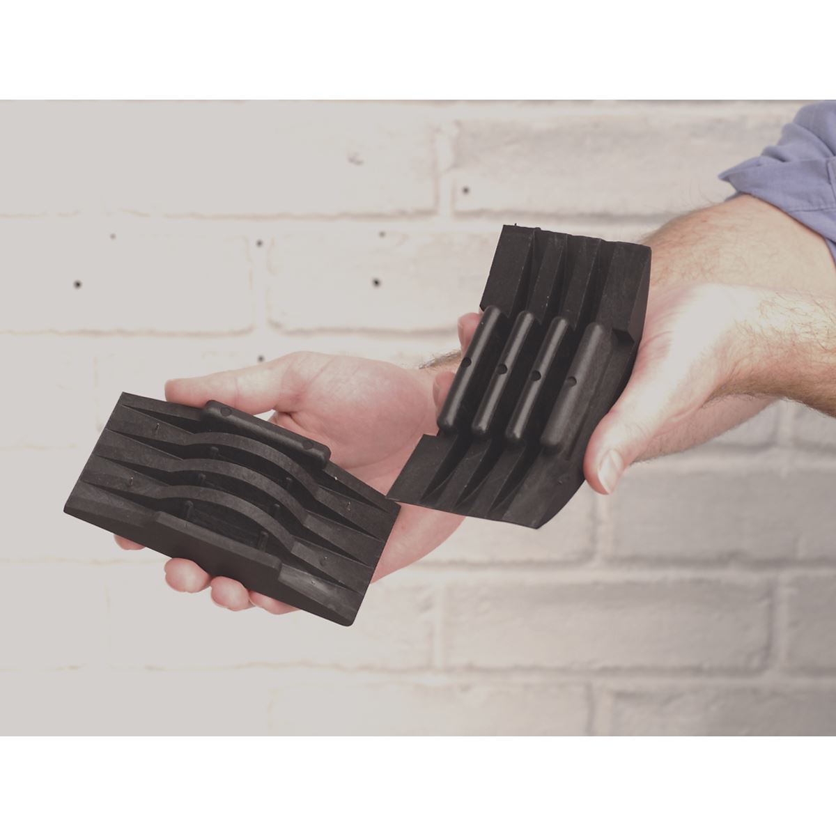 Sealey SB66 Sanding Block 70 x 130mm Sealey