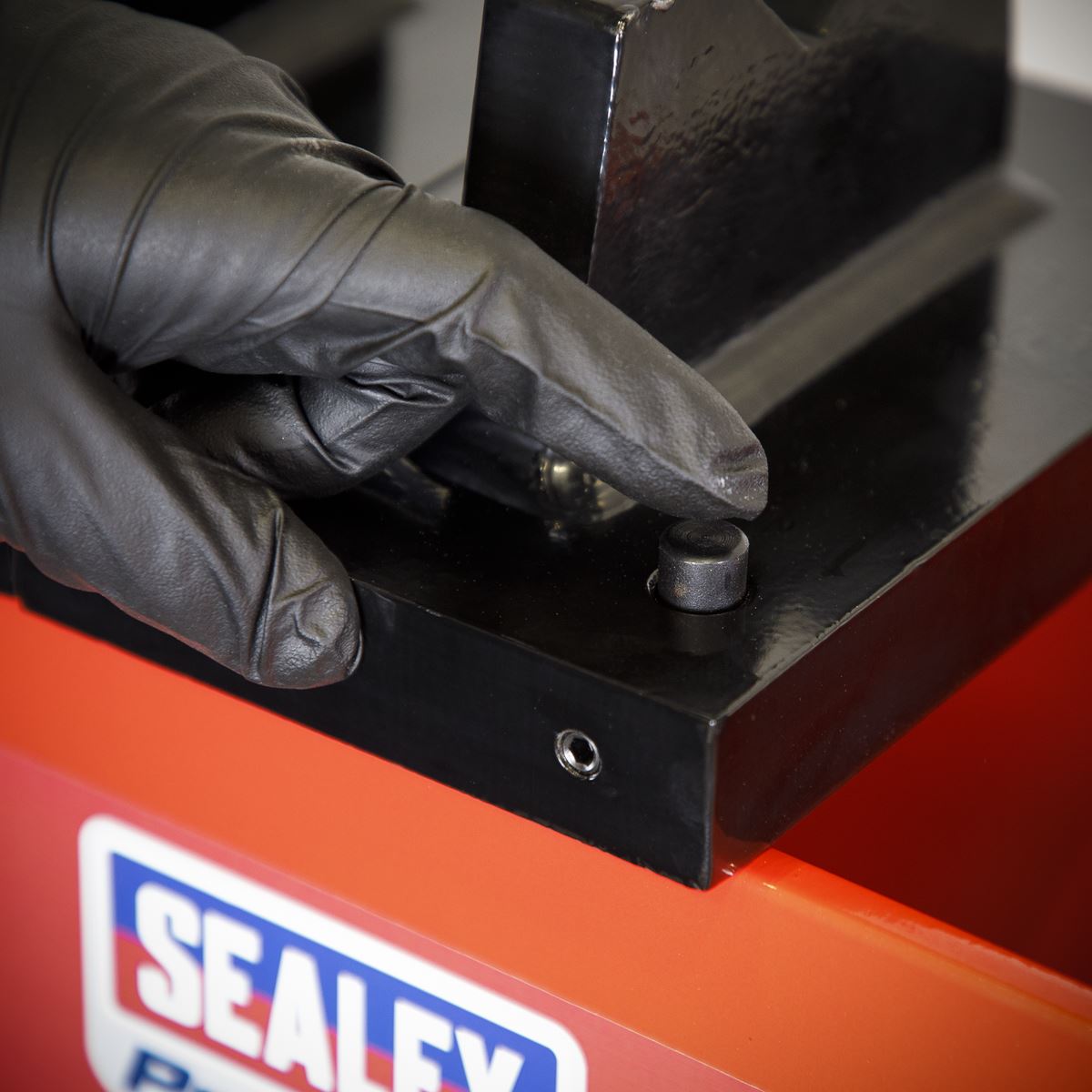 Sealey YK30F Premier Hydraulic Floor Type Press 30 Tonne Sealey