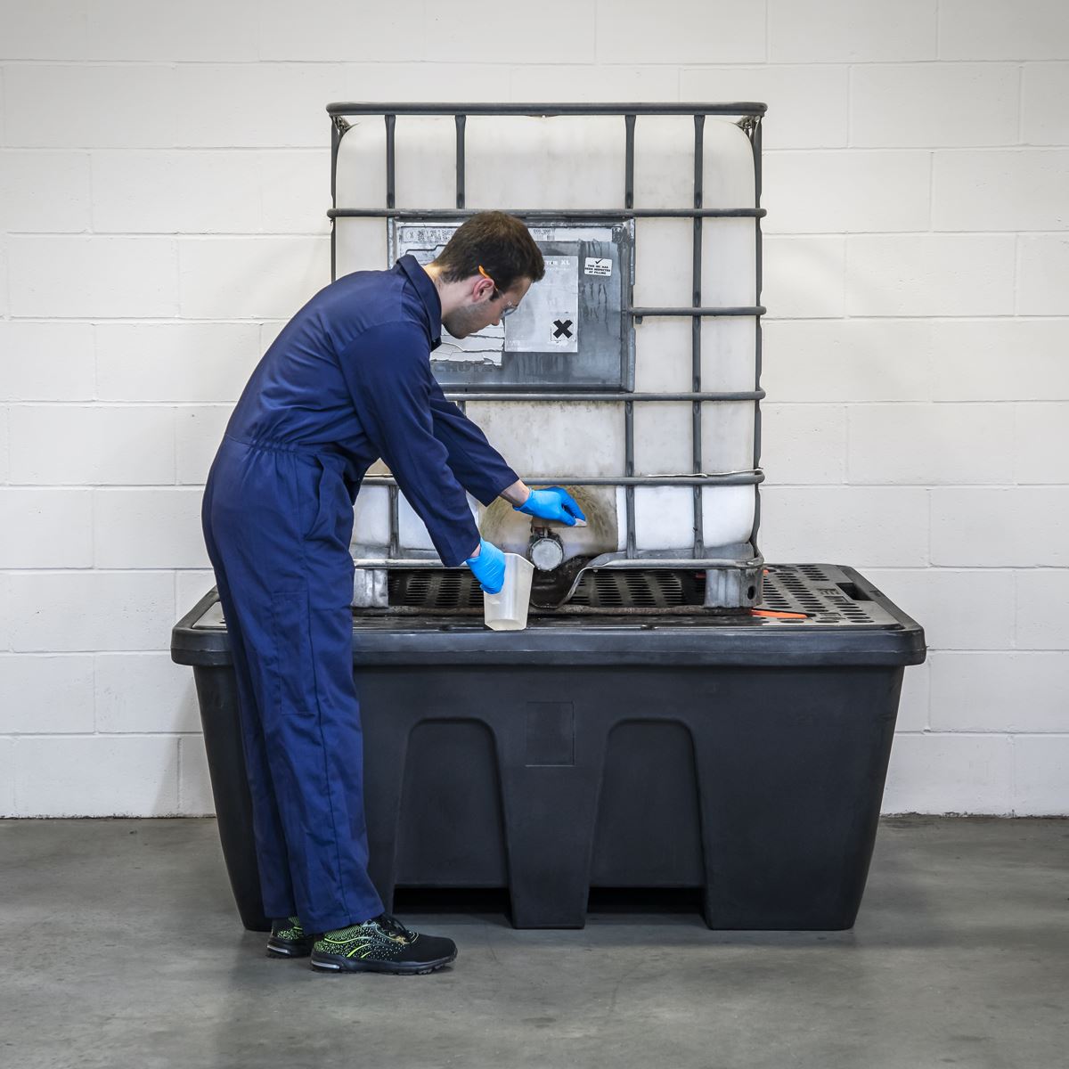 Sealey DRP24 IBC Bund 1660 x 1670 x 710mm Sealey