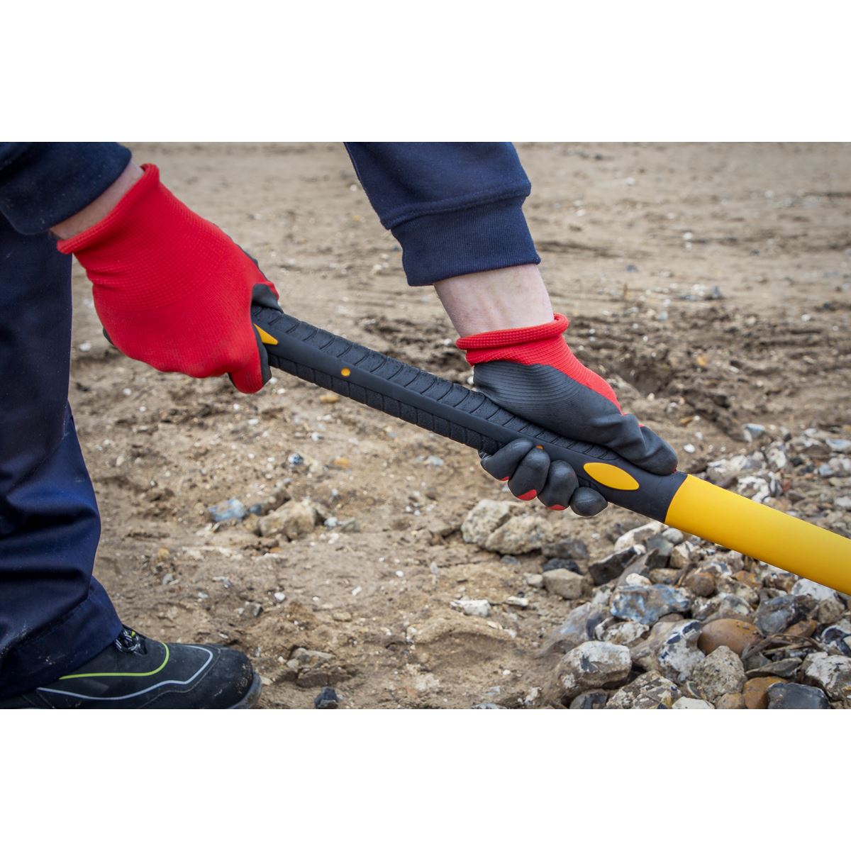 Sealey SR704 Railroad Pick Axe with Fibreglass Handle Sealey