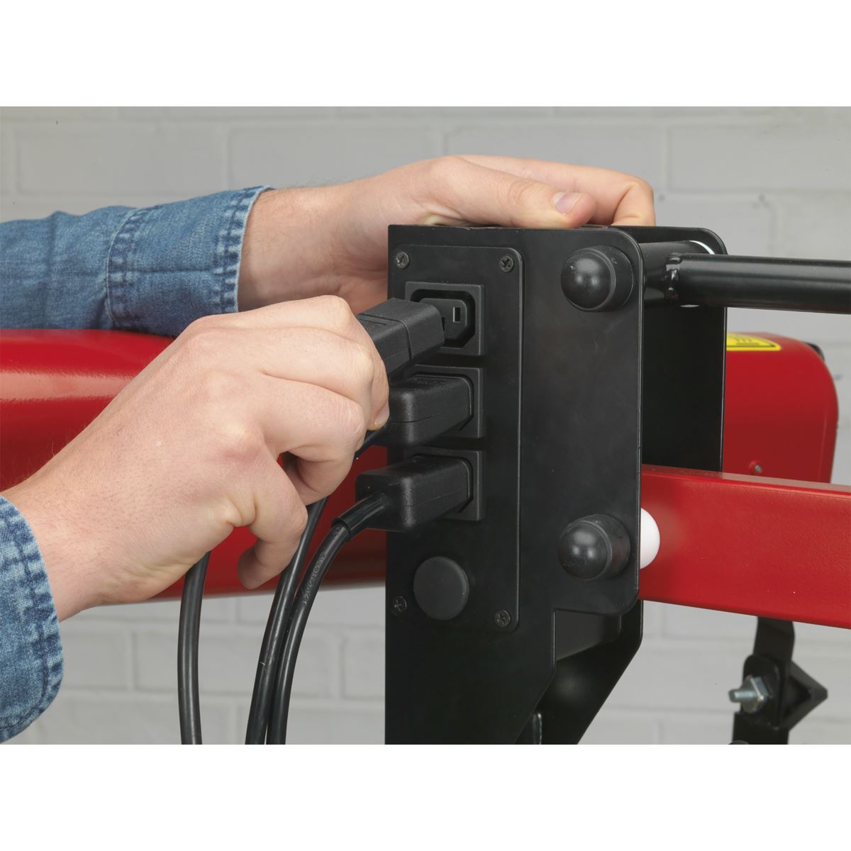 Sealey IR3000 Infrared Panel Dryer - Short Wave 3000W/230V Sealey