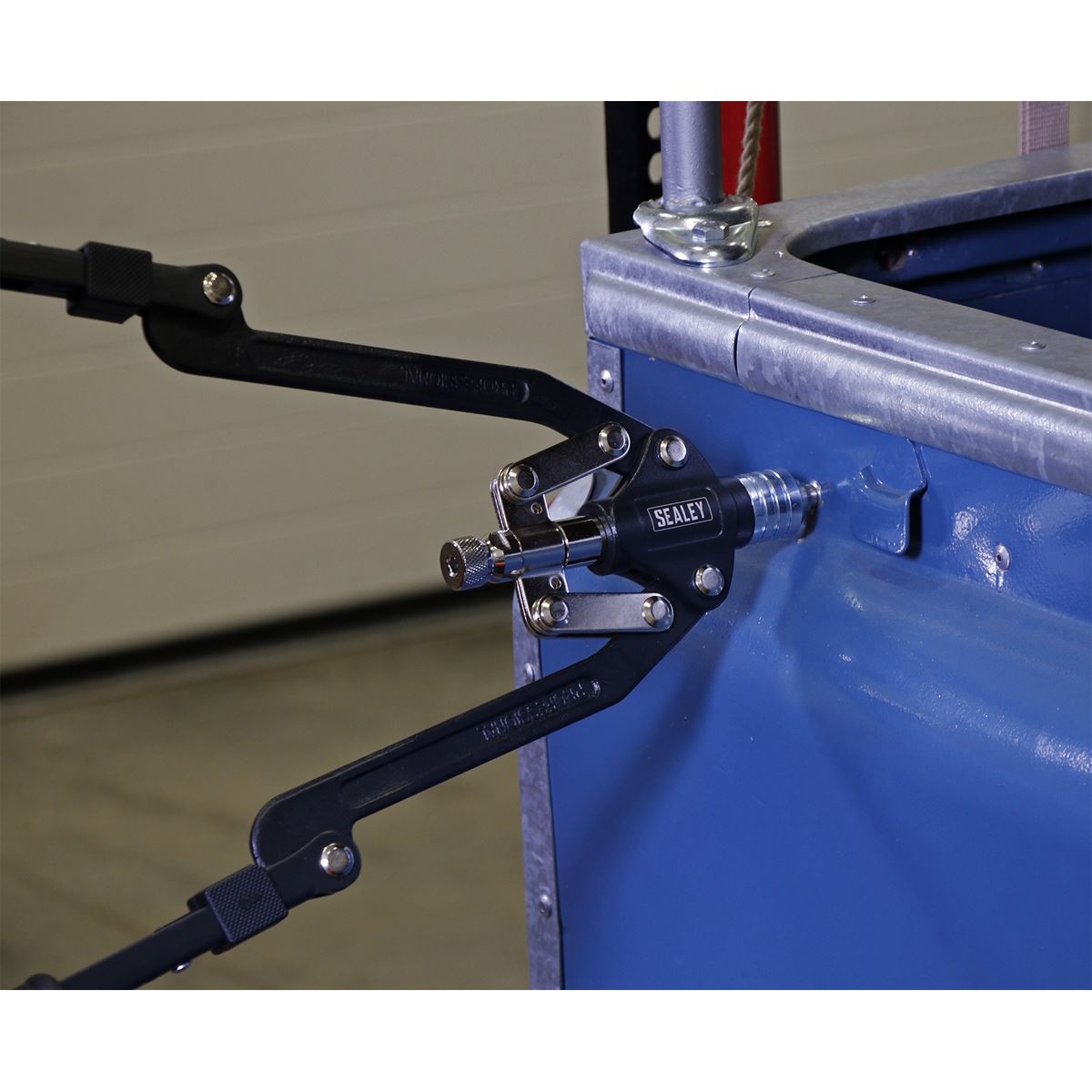 Sealey AK39602 Rivet & Threaded Nut Rivet Kit Sealey