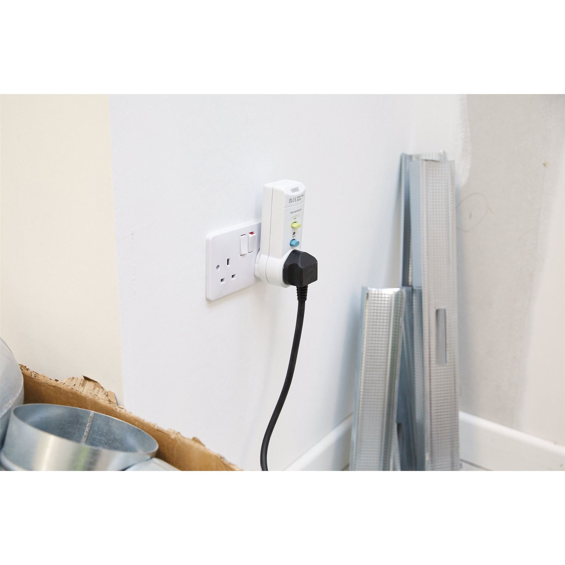 Draper 10205 RCD Adaptor 220-250v/50Hz 13 AMP Draper