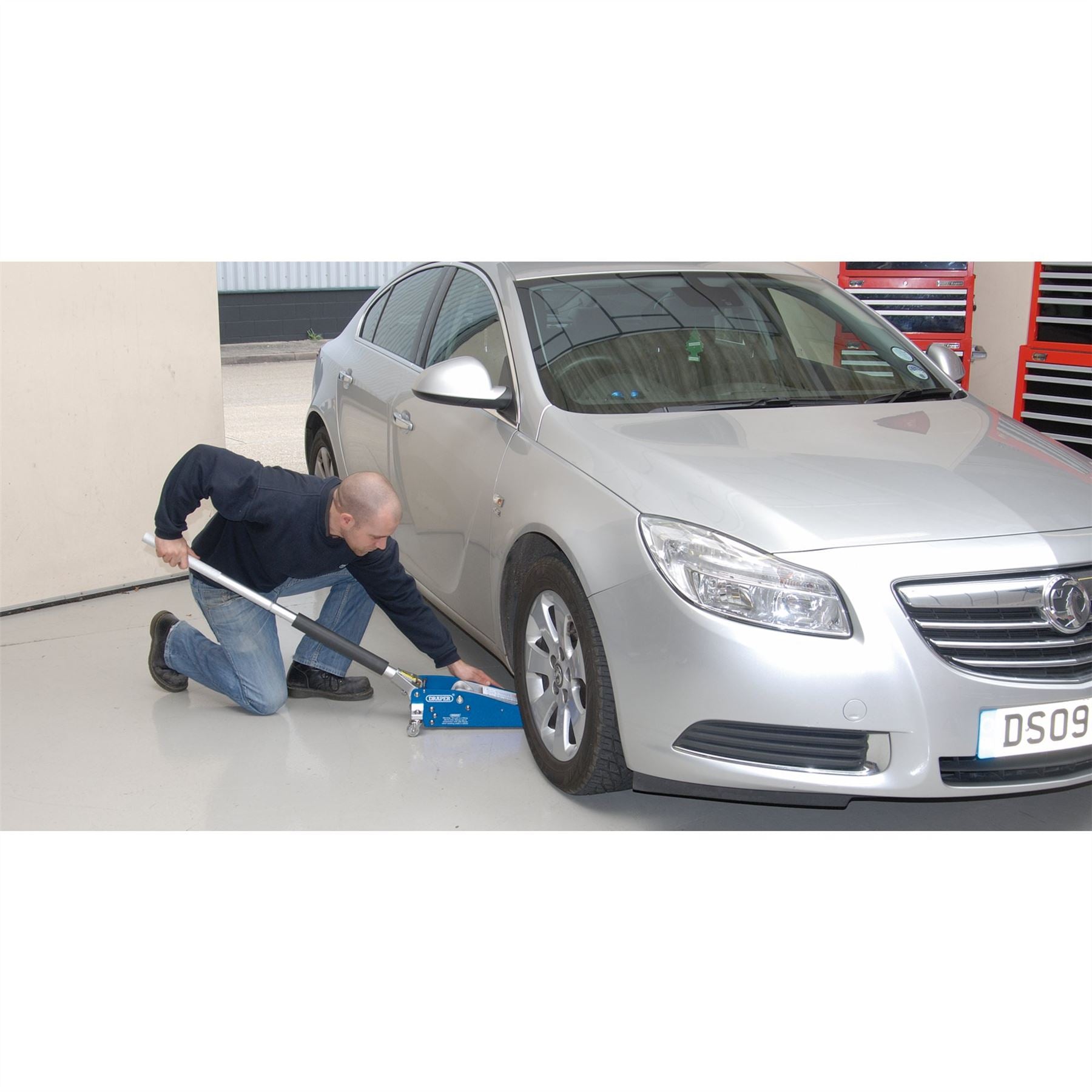 Draper 31242 Aluminium Low Profile Trolley Jack 1.25 Tonne Draper