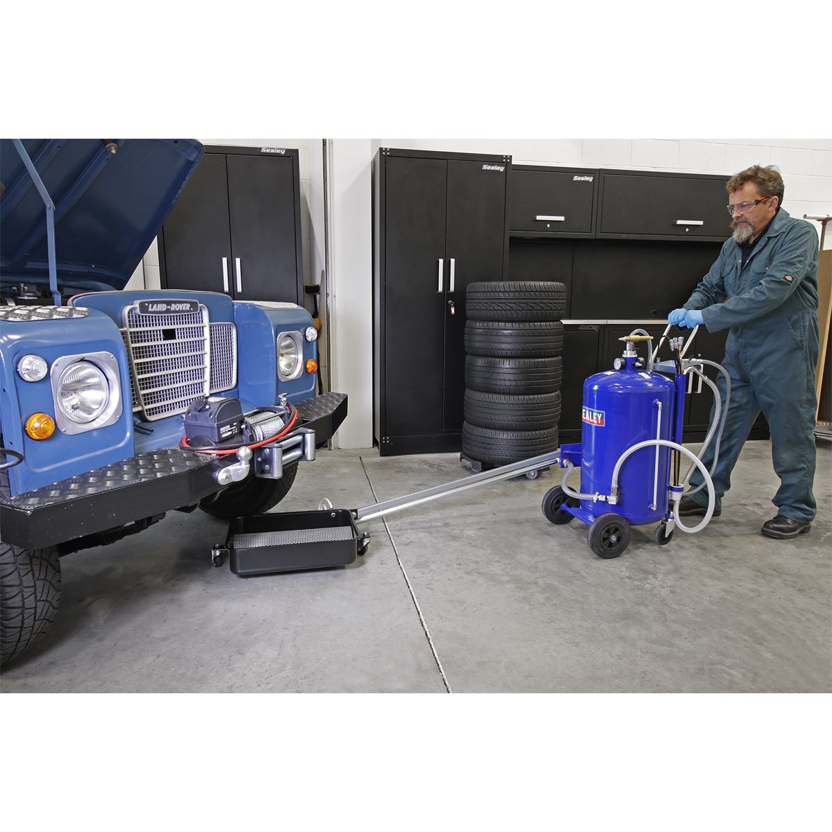 Sealey AK462DX Mobile Oil Drainer with Probes 80L Cantilever Air Discharge Sealey