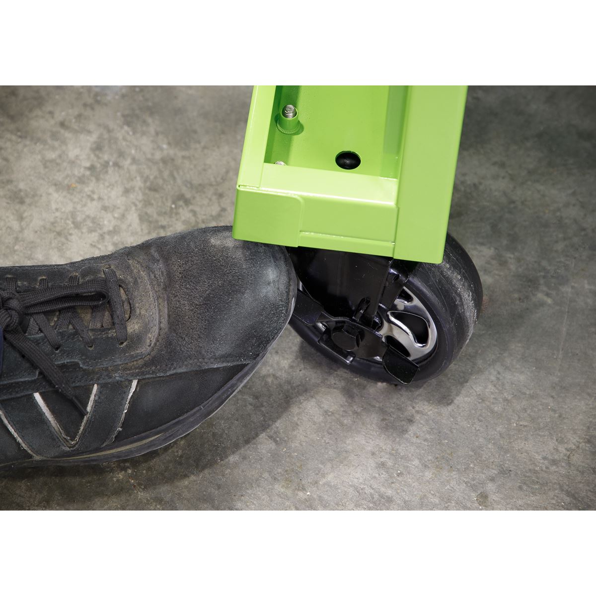 Sealey AP556CSHVKIT 4pc Rollcab & Utility Seat Kit with Creeper Sealey