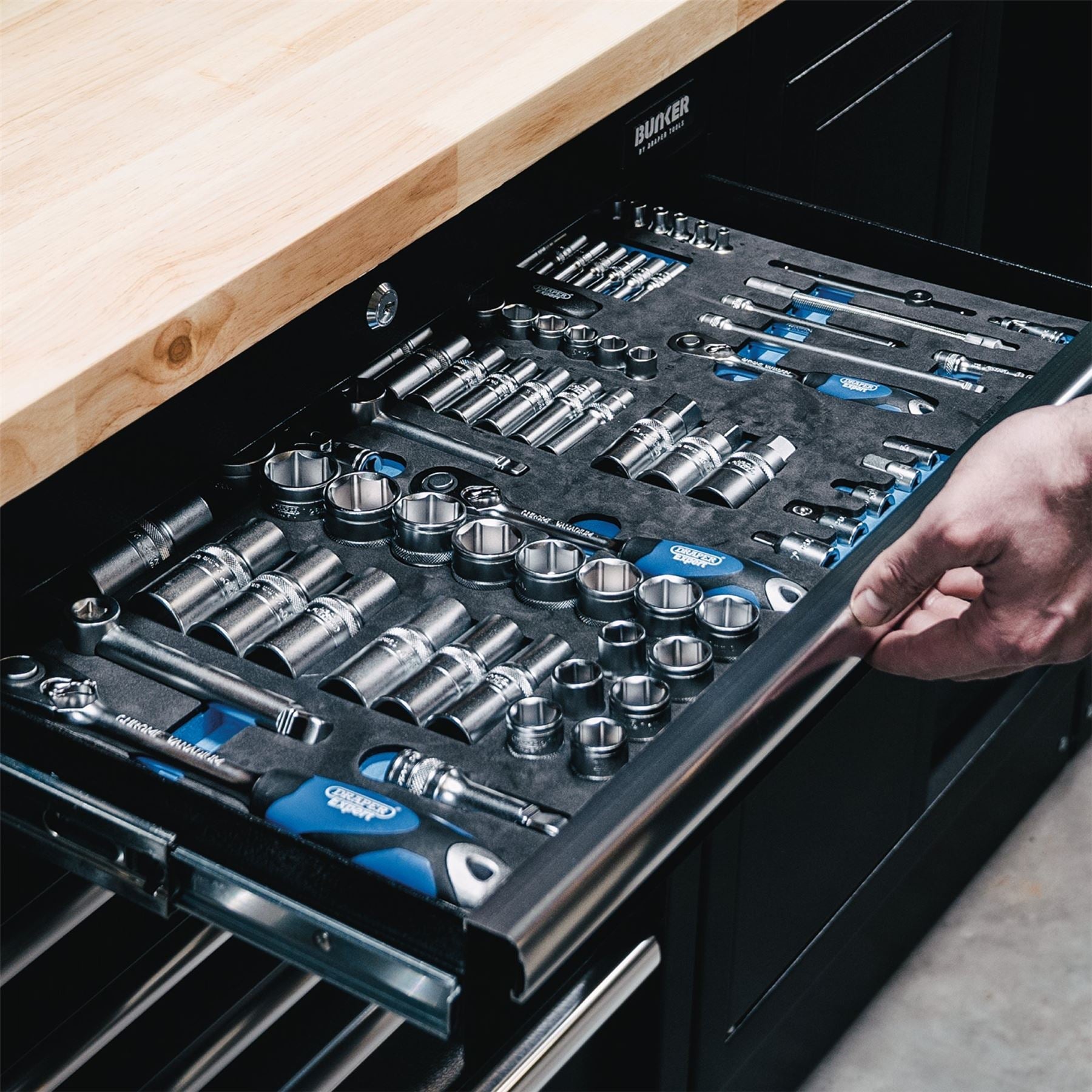 Draper 31387 BUNKER® Modular Floor Cabinet 5 Drawer 680mm Draper