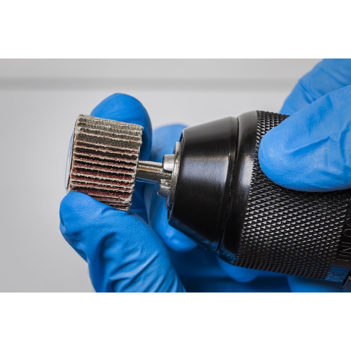 Sealey FW2520ASS Abrasive Flap Wheel Ø25 x 20mm Ø6mm Shaft Assorted Grit - Pack of 5 Sealey