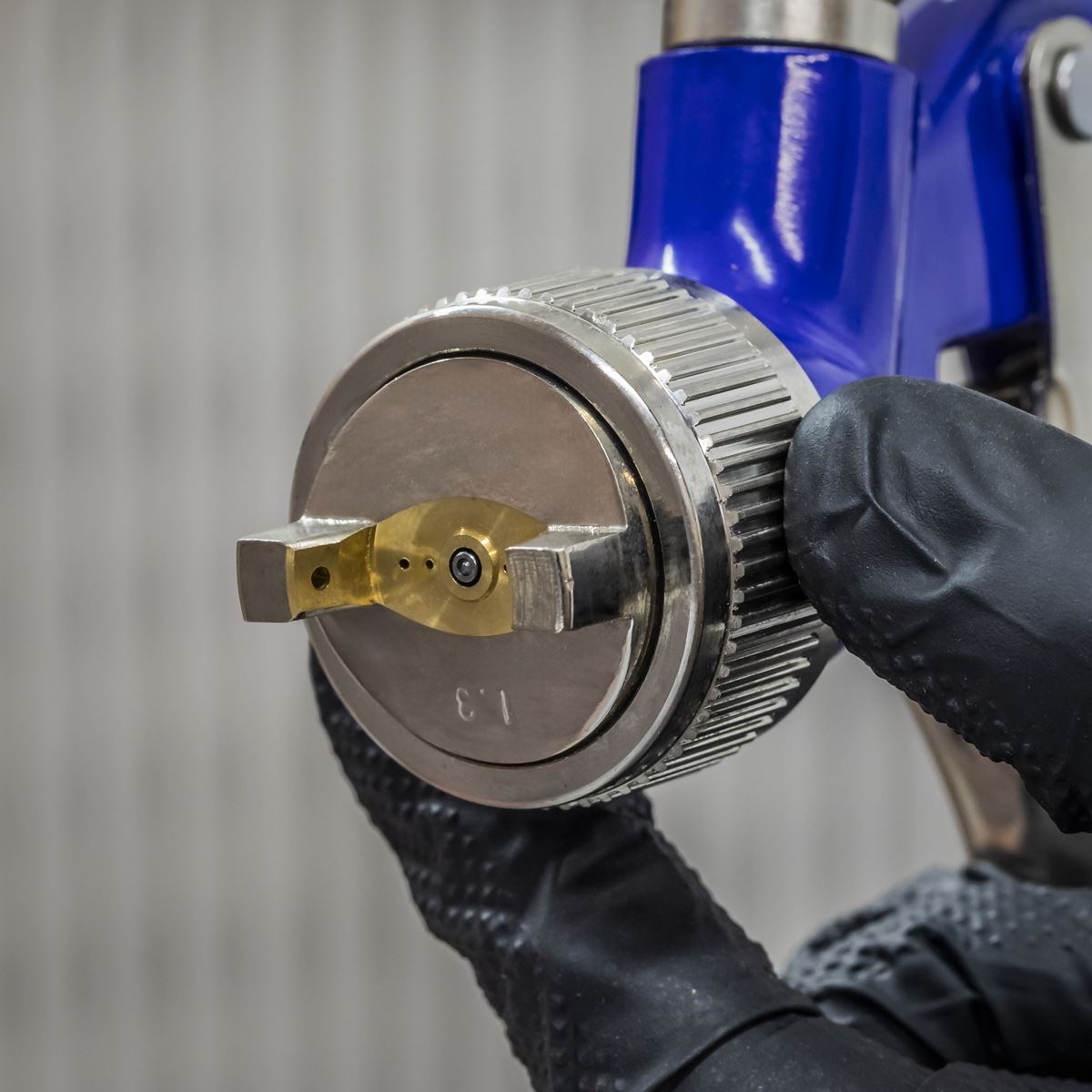 Sealey S713G Gravity Feed Spray Gun 1.3mm Set-Up Sealey