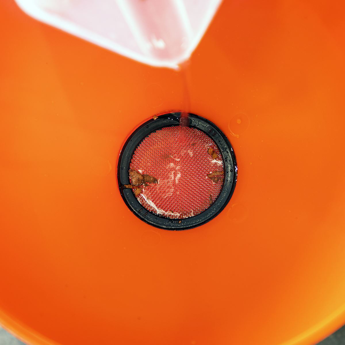 Sealey F2 Funnel Medium Ø200mm Fixed Spout with Filter Sealey