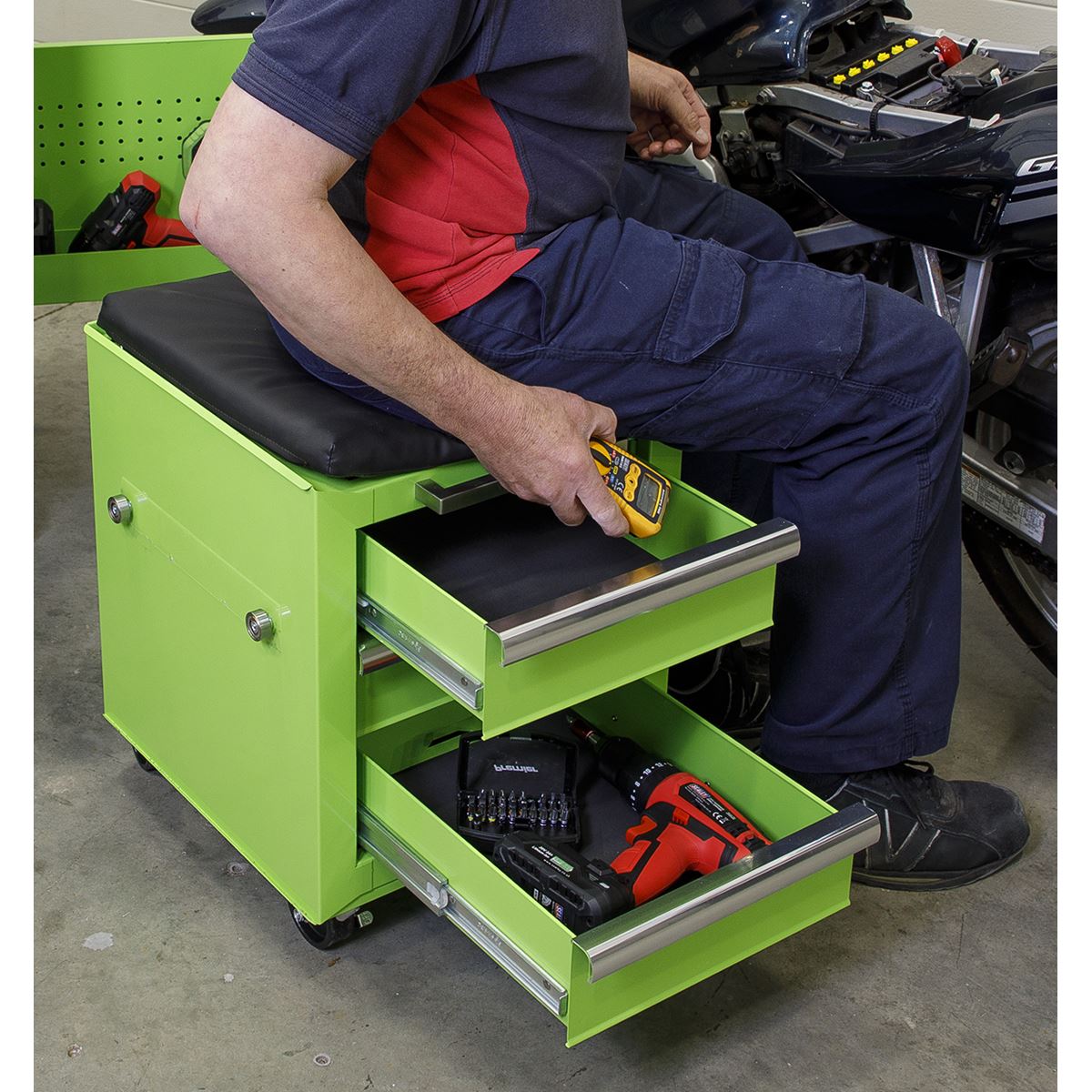 Sealey AP556CSHVKIT 4pc Rollcab & Utility Seat Kit with Creeper Sealey