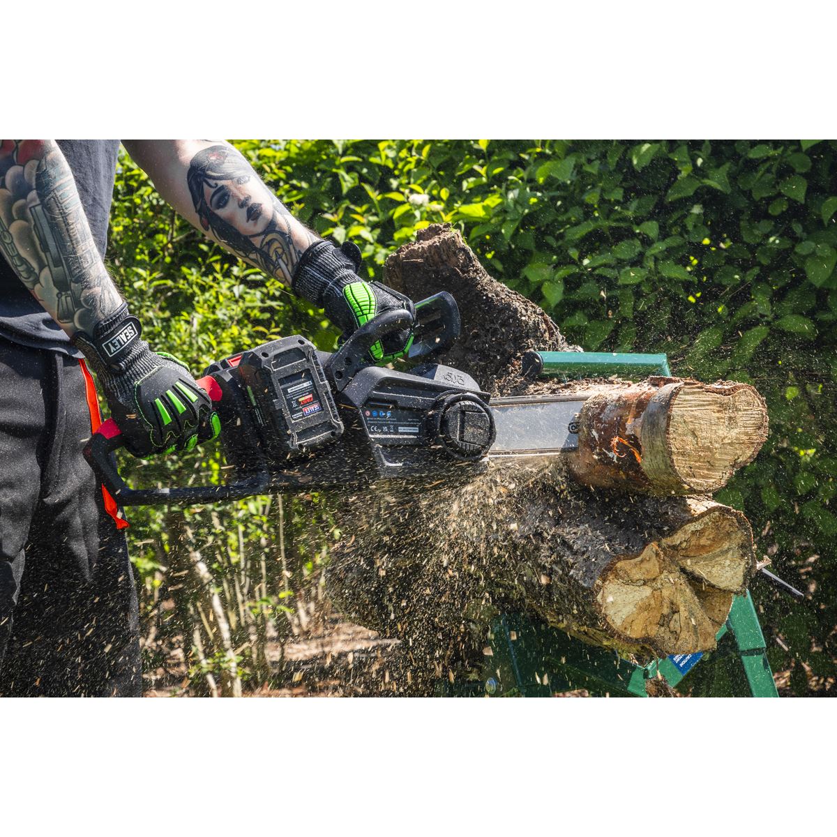 Sealey CP40VCS Chainsaw 40V SV20 Series 35cm - Body Only Sealey