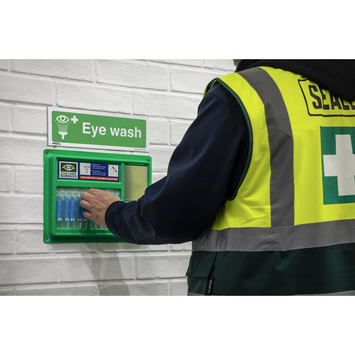 Sealey SS58P1 Safe Conditions Safety Sign - Eye Wash - Rigid Plastic Sealey