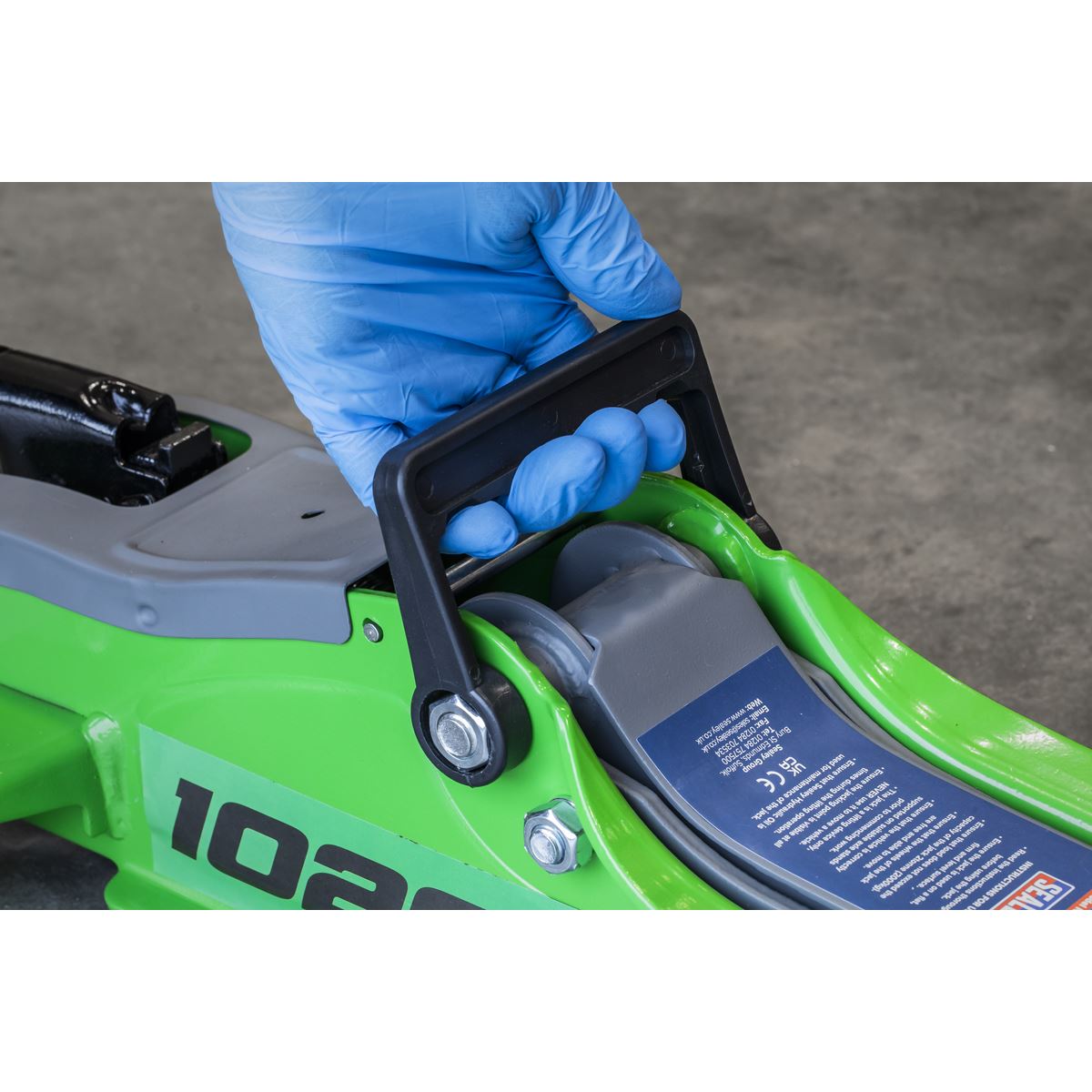 Sealey 1020LEHV Low Profile Short Chassis Trolley Jack 2 Tonne - Green Sealey