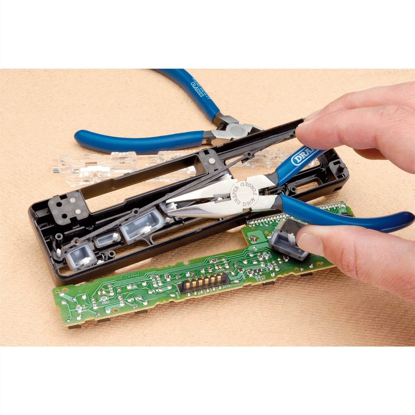 Draper 19647 Spring Loaded Long Nose Pliers 115mm Draper