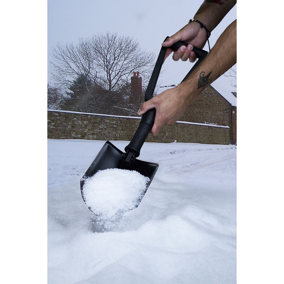 Sealey SS03 Folding Shovel 590mm Sealey